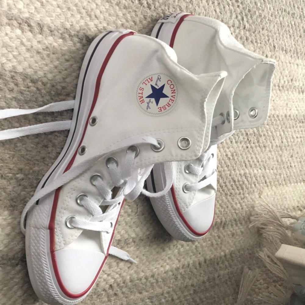 Converse All Star men sneaker size 4